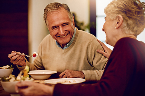 senior couple eating dinner seminars